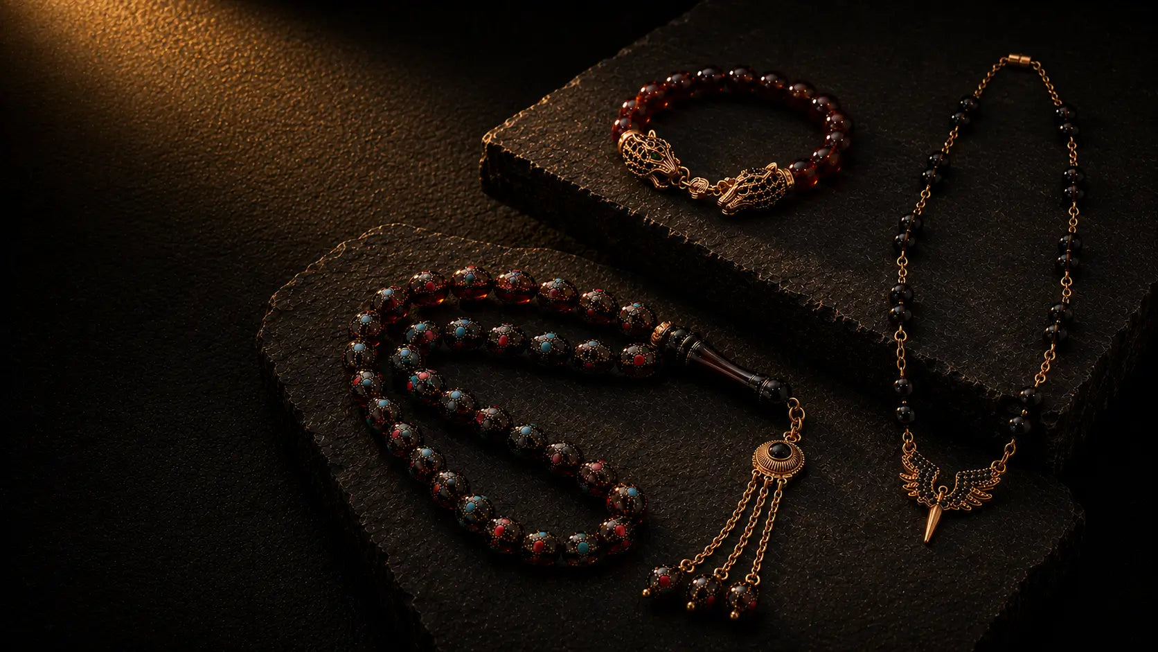 AtiQ and Jade Store UAE 