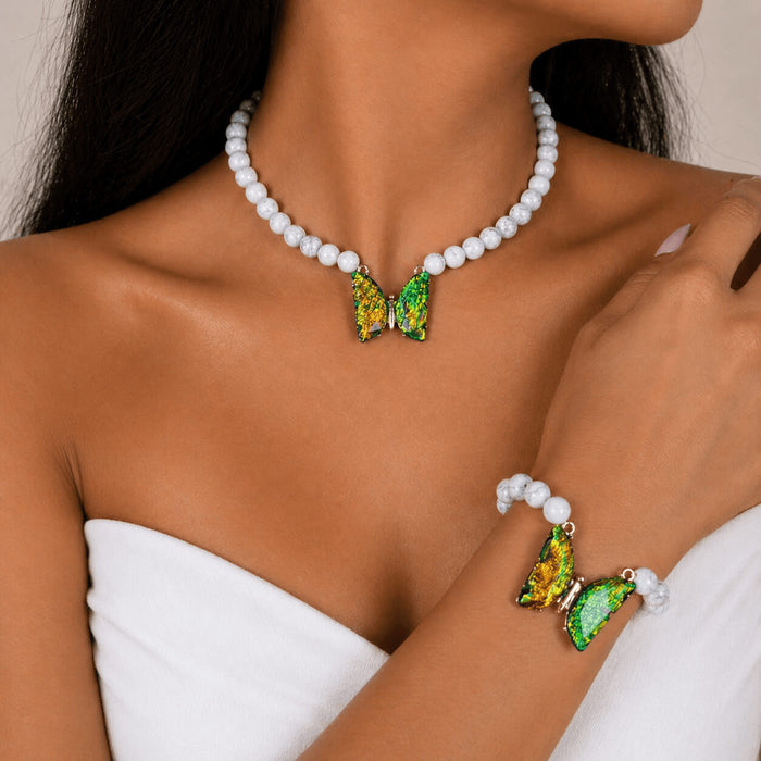 Gemstone necklace and bracelet for women in dubai