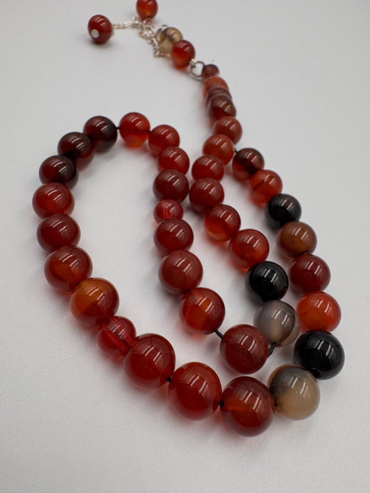Flame Red Agate - 33 Beads Mesbah