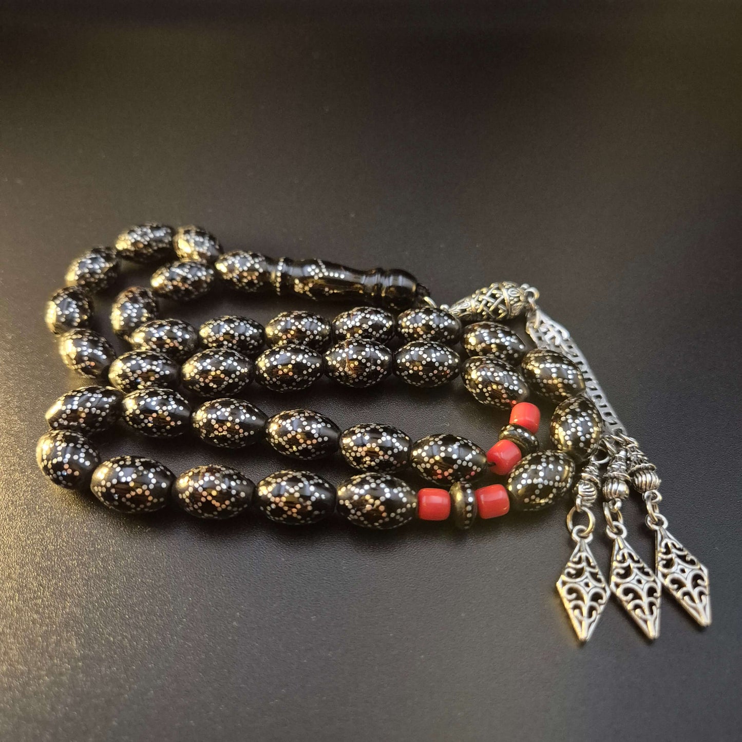 Honeycomb Yusr mesbah, close detail of silver honeycomb inlay — buy yusur wood beads UAE